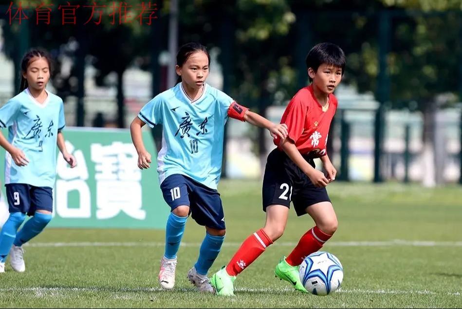 首届青训中心“希望杯”小组赛尘埃落定 首届青训中心“希望杯”小组赛尘埃落定